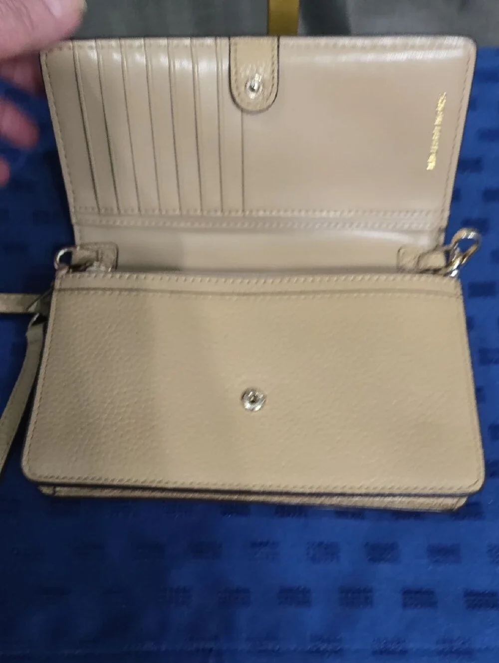 Michael Kors Pebbled Leather Jet Set Crossbody in Beige